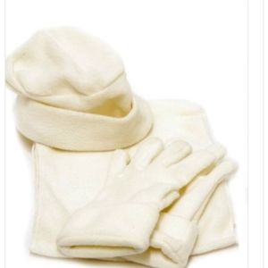 Gloves,hat, and scarf set